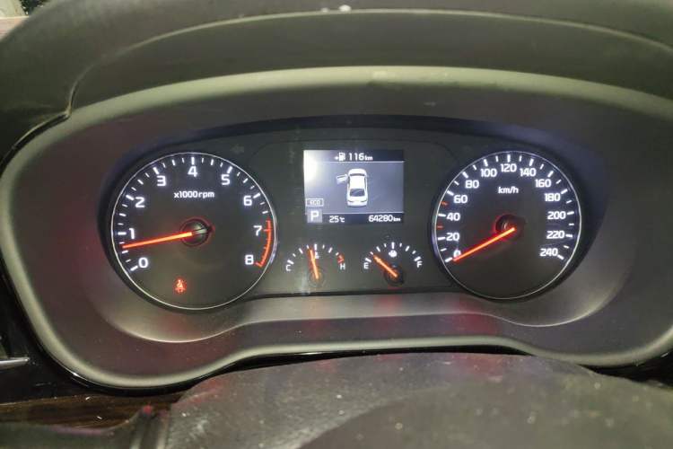 Used Kia K3 (Kai Shen) 2017 1.8L Automatic GLS Odometer Close Up