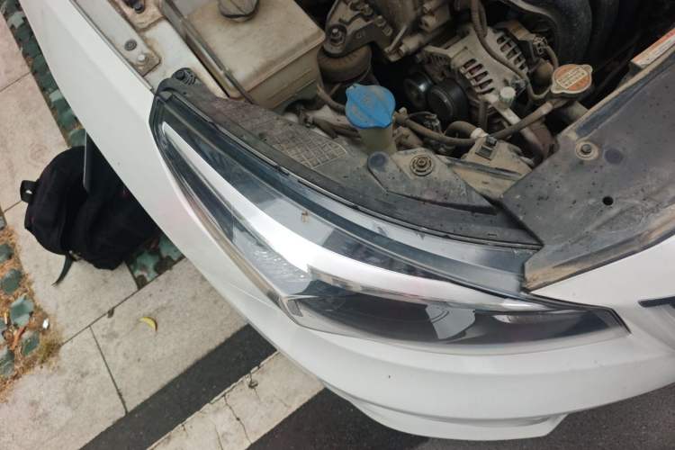 Used Kia K3 (Kai Shen) 2017 1.8L Automatic GLS Right Front Headlight