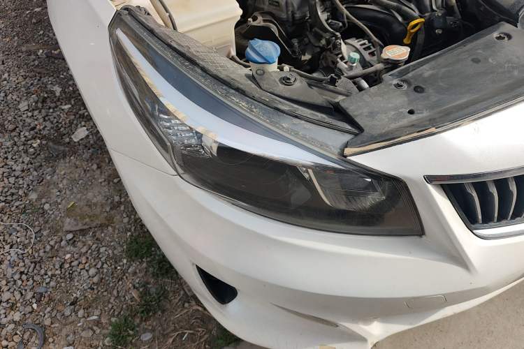 Used Kia K3 (Kai Shen) 2017 1.6T Automatic GLS Right Front Headlight