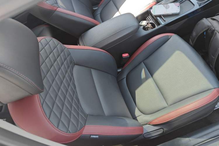 Used Kia K3 (Kai Shen) 2017 1.6T Automatic GLS Right Front Seat