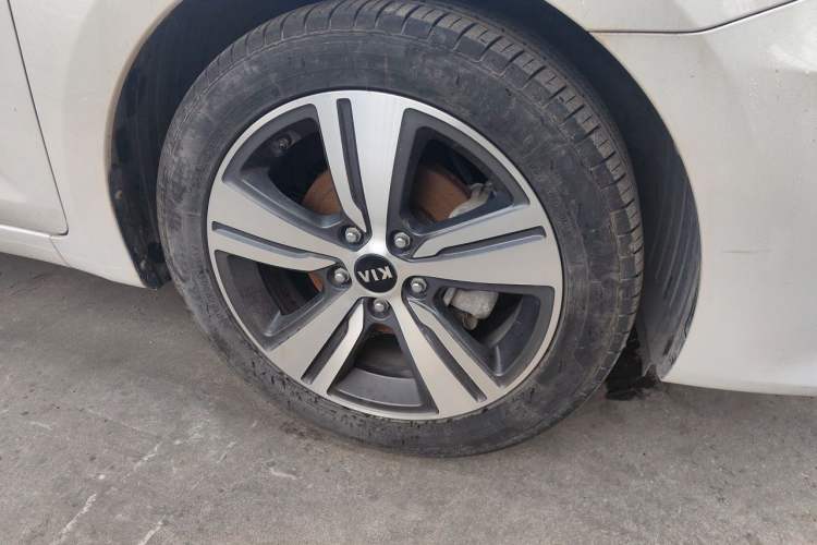Used Kia K3 (Kai Shen) 2017 1.8L Automatic GLS Right Front Wheel Hub