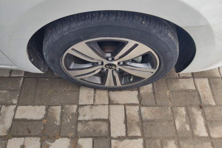 Used Kia K3 (Kai Shen) 2017 1.8L Automatic GLS Right Front Wheel Hub