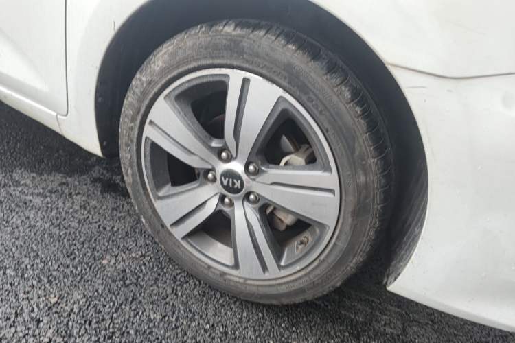 Used Kia K3 (Kai Shen) 2017 1.8L Automatic GLS Right Front Wheel Hub