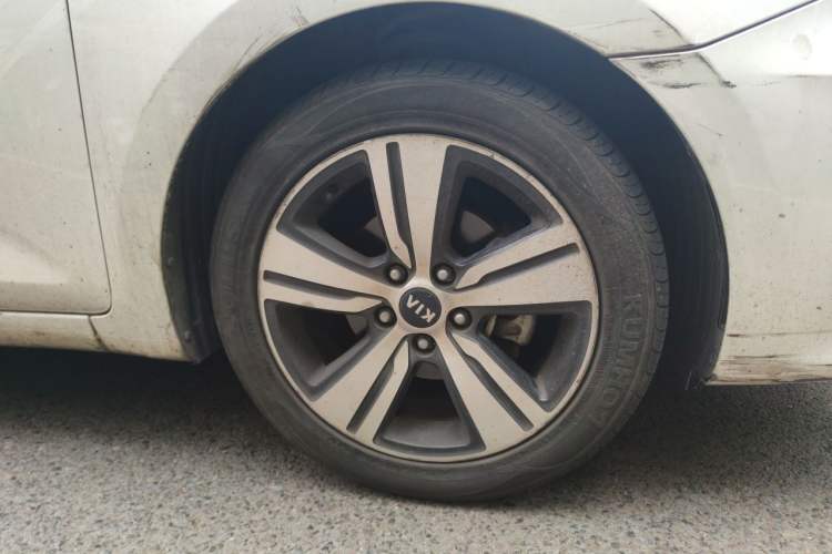 Used Kia K3 (Kai Shen) 2017 1.8L Automatic GLS Right Front Wheel Hub