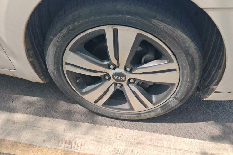 Used Kia K3 (Kai Shen) 2017 1.8L Automatic GLS Right Front Wheel Hub