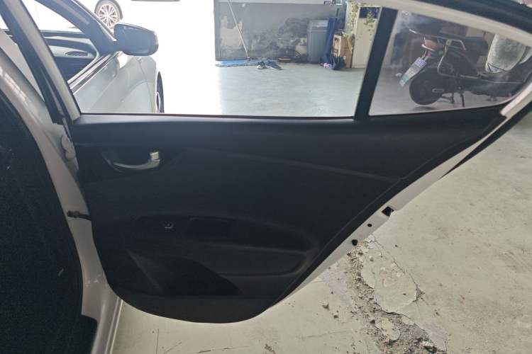 Used Kia K3 (Kai Shen) 2017 1.8L Automatic GLS Right Rear Door Interior