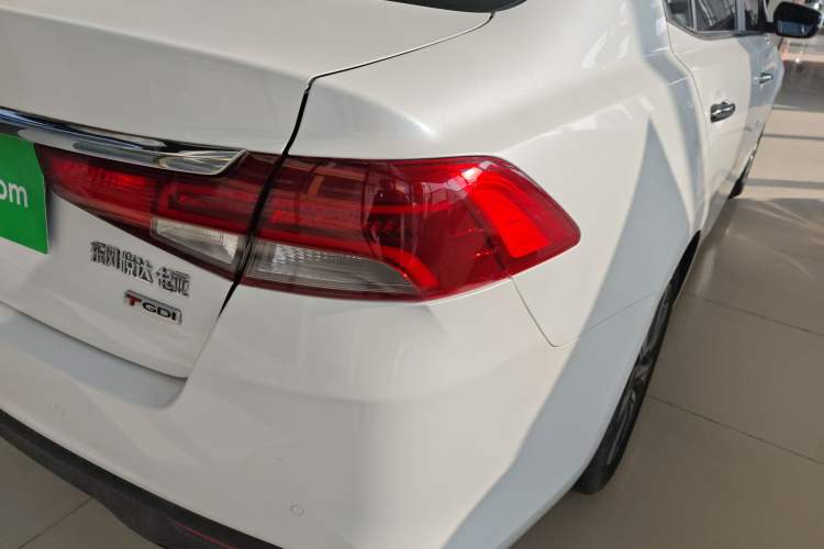 Used Kia K3 (Kai Shen) 2017 1.6T Automatic GLS Right Rear Taillight