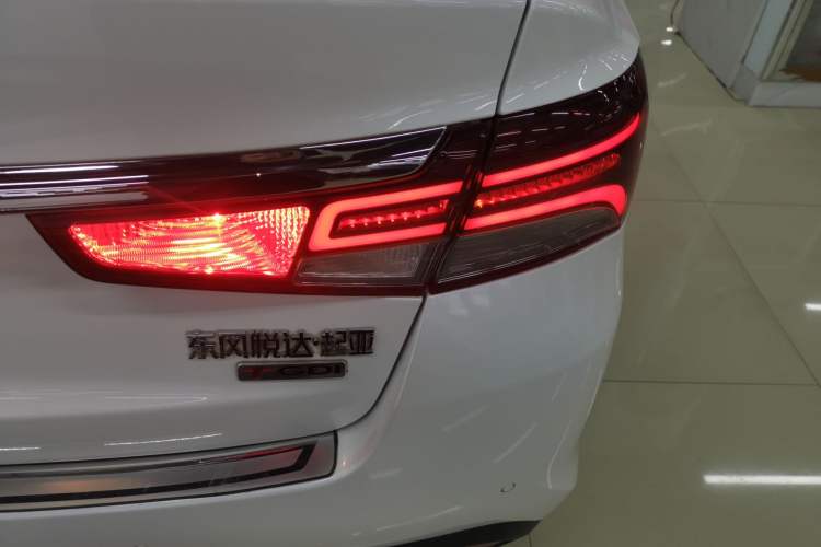 Used Kia K3 (Kai Shen) 2017 1.6T Automatic GLS Right Rear Taillight