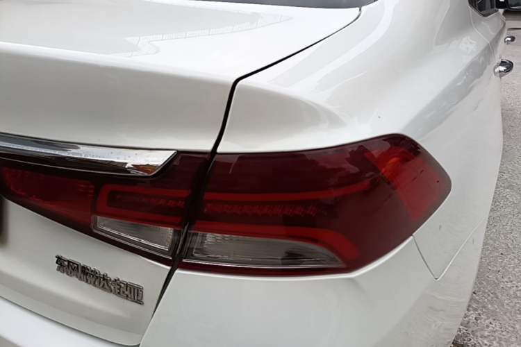Used Kia K3 (Kai Shen) 2017 1.8L Automatic GLS Right Rear Taillight