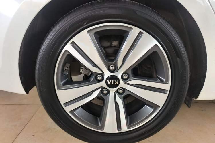Used Kia K3 (Kai Shen) 2017 1.8L Automatic GLS Right Rear Wheel Hub