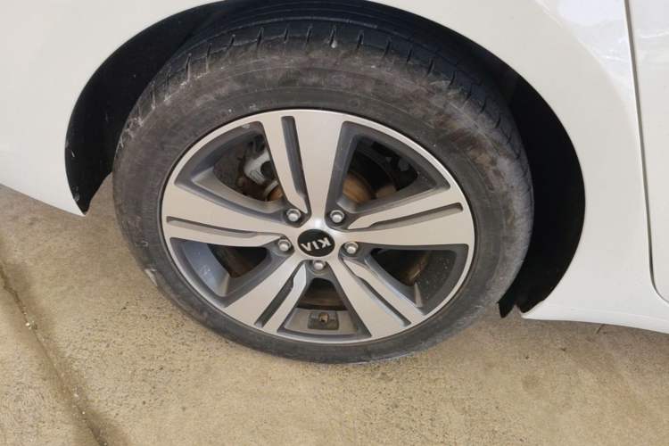 Used Kia K3 (Kai Shen) 2017 1.8L Automatic GLS Right Rear Wheel Hub