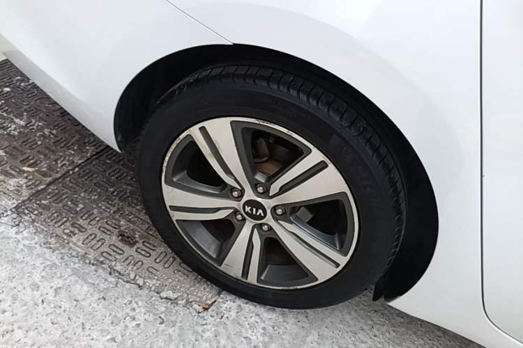 Used Kia K3 (Kai Shen) 2017 1.8L Automatic GLS Right Rear Wheel Hub