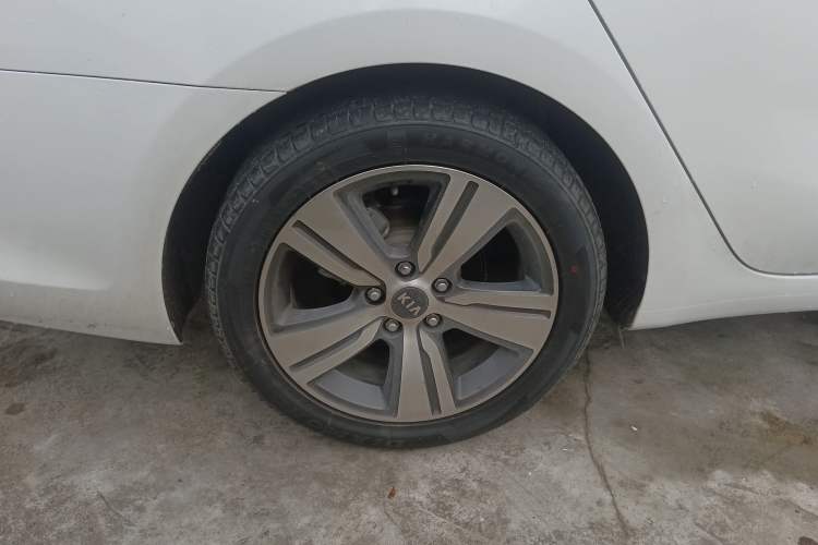 Used Kia K3 (Kai Shen) 2017 1.8L Automatic GLS Right Rear Wheel Hub