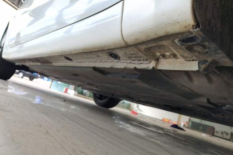 Used Kia K3 (Kai Shen) 2017 1.8L Automatic GLS Right Side Sill