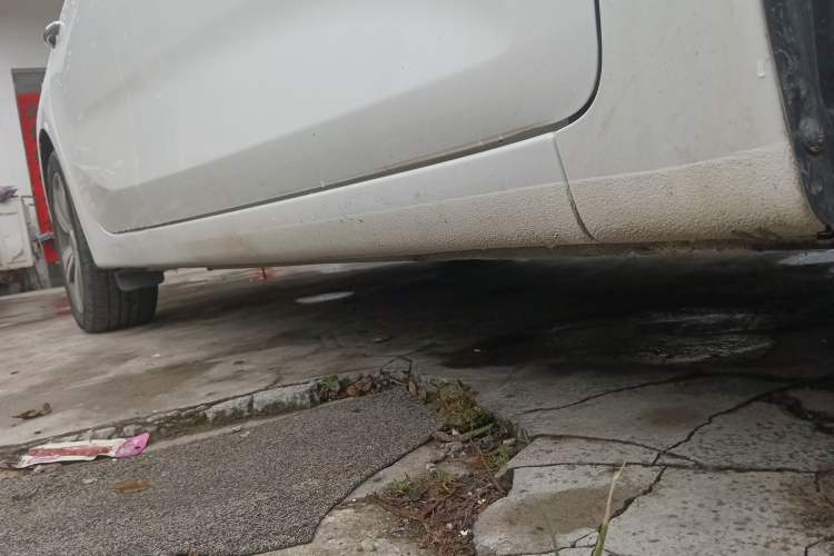 Used Kia K3 (Kai Shen) 2017 1.8L Automatic GLS Right Side Sill