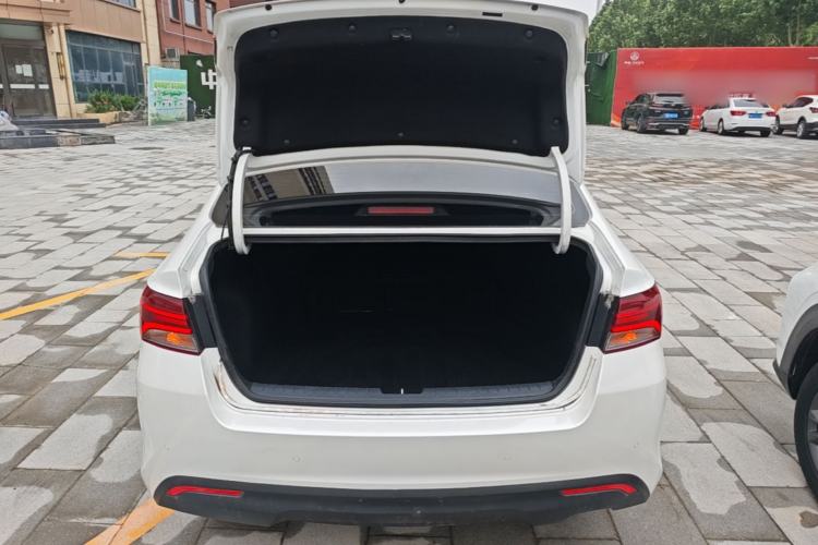 Used Kia K3 (Kai Shen) 2017 1.8L Automatic GLS Trunk