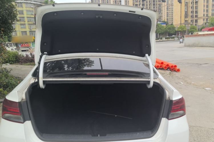 Used Kia K3 (Kai Shen) 2017 1.8L Automatic GLS Trunk