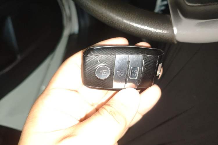 Used Kia K3 (Kai Shen) 2017 1.8L Automatic GLS Vehicle Key