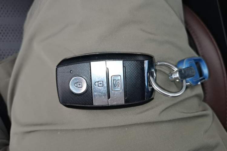 Used Kia K3 (Kai Shen) 2017 1.8L Automatic GLS Vehicle Key