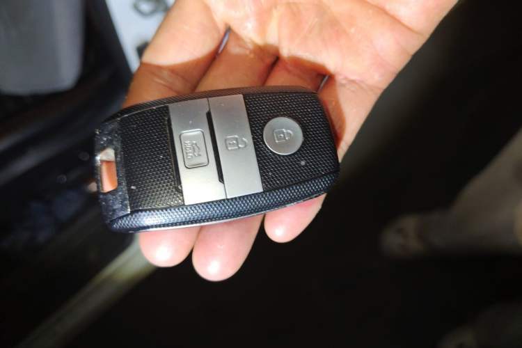 Used Kia K3 (Kai Shen) 2017 1.8L Automatic GLS Vehicle Key