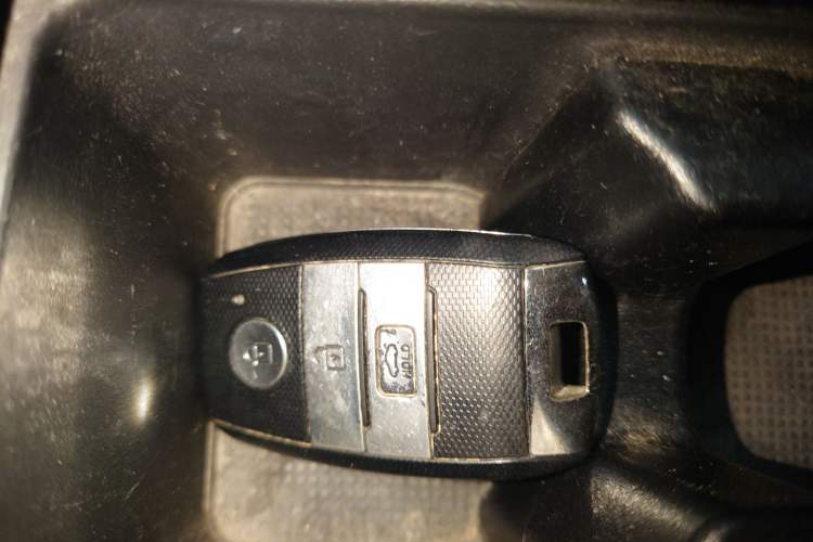 Used Kia K3 (Kai Shen) 2017 1.6T Automatic GLS Vehicle Key