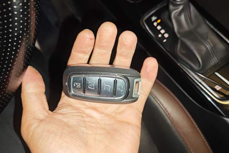 Used Kia K3 (Kai Shen) 2017 1.8L Automatic GLS Vehicle Key