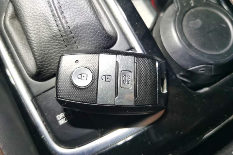 Used Kia K3 (Kai Shen) 2017 1.8L Automatic GLS Vehicle Key