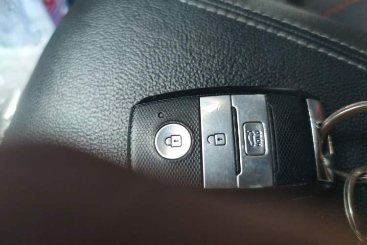 Used Kia K3 (Kai Shen) 2017 1.8L Automatic GLS Vehicle Key