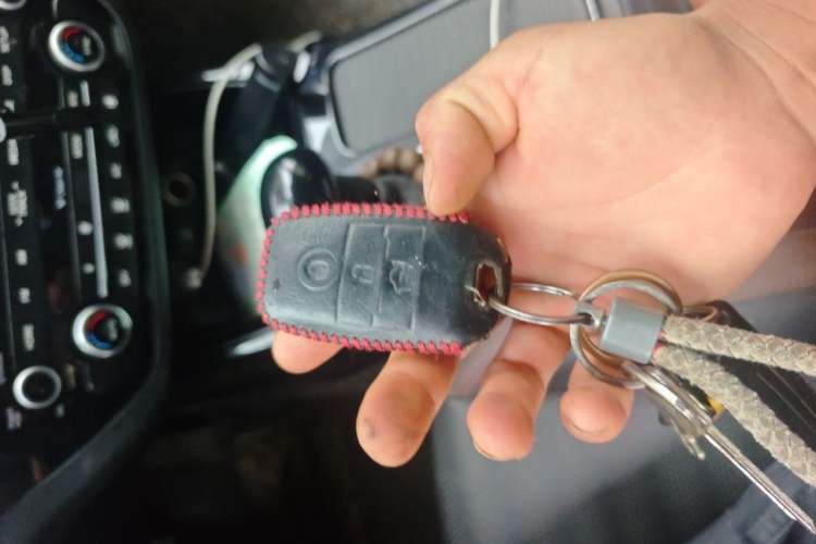 Used Kia K3 (Kai Shen) 2017 1.8L Automatic GLS Vehicle Key