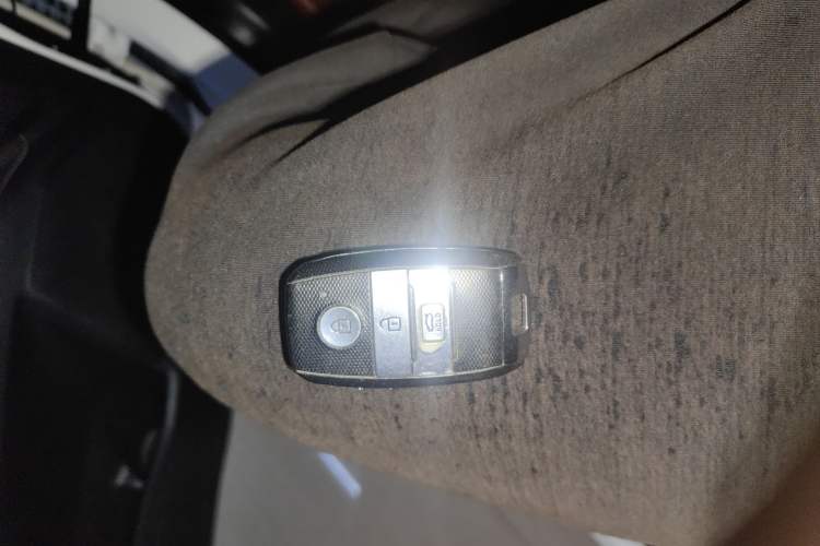 Used Kia K3 (Kai Shen) 2017 1.8L Automatic GLS Vehicle Key