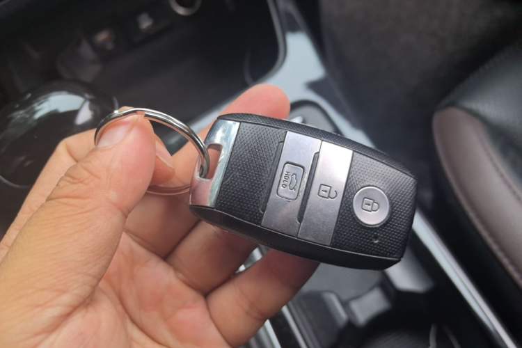 Used Kia K3 (Kai Shen) 2017 1.8L Automatic GLS Vehicle Key