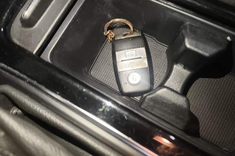 Used Kia K3 (Kai Shen) 2017 1.8L Automatic GLS Vehicle Key
