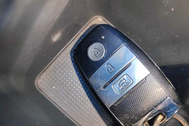 Used Kia K3 (Kai Shen) 2017 1.8L Automatic GLS Vehicle Key