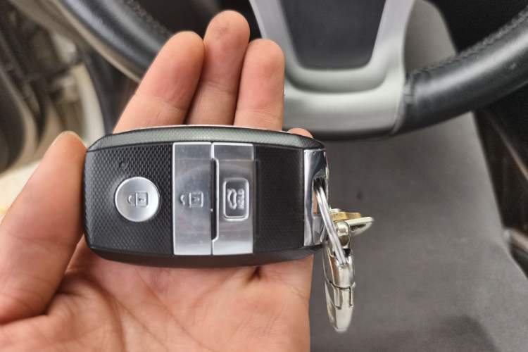 Used Kia K3 (Kai Shen) 2017 1.8L Automatic GLS Vehicle Key