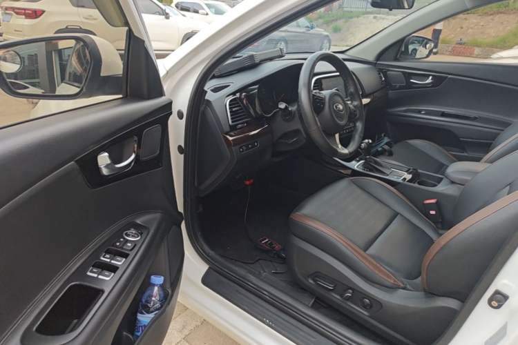 Used Kia K3 (Kai Shen) 2019 1.8L Automatic GLS Driver Seat