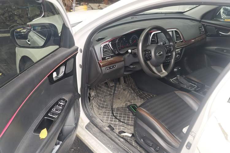 Used Kia K3 (Kai Shen) 2019 1.8L Automatic GLS Driver Seat
