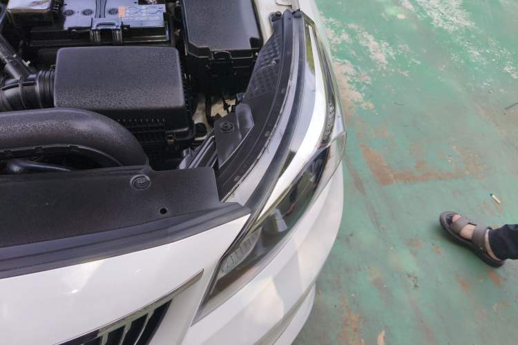 Used Kia K3 (Kai Shen) 2019 1.8L Automatic GLS Engine Bay Left