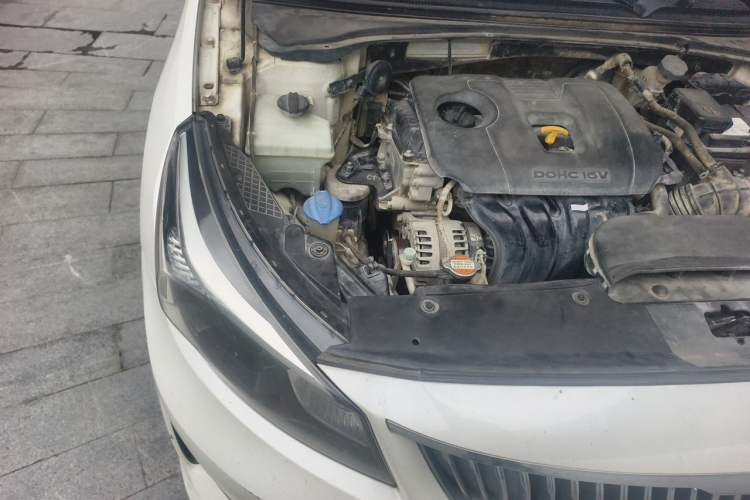 Used Kia K3 (Kai Shen) 2019 1.8L Automatic GLS Engine Bay Right