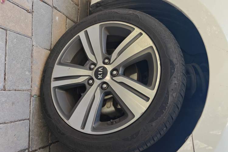 Used Kia K3 (Kai Shen) 2019 1.8L Automatic GLS Exterior 7