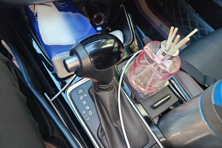 Used Kia K3 (Kai Shen) 2019 1.8L Automatic GLS Gear Lever