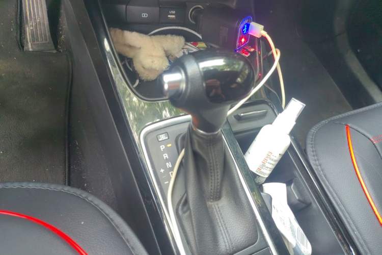 Used Kia K3 (Kai Shen) 2019 1.8L Automatic GLS Gear Lever