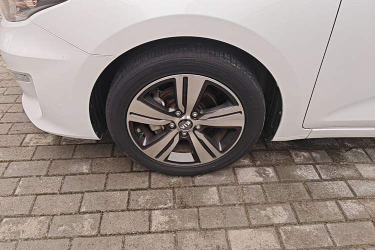 Used Kia K3 (Kai Shen) 2019 1.8L Automatic GLS Left Front Wheel Hub