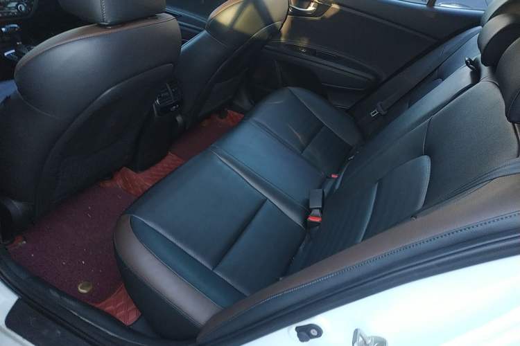Used Kia K3 (Kai Shen) 2019 1.8L Automatic GLS Left Rear Seat