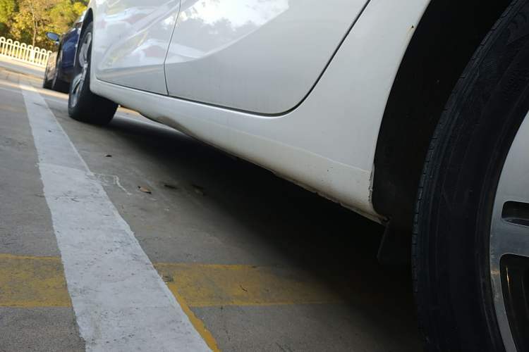 Used Kia K3 (Kai Shen) 2019 1.8L Automatic GLS Left Side Sill