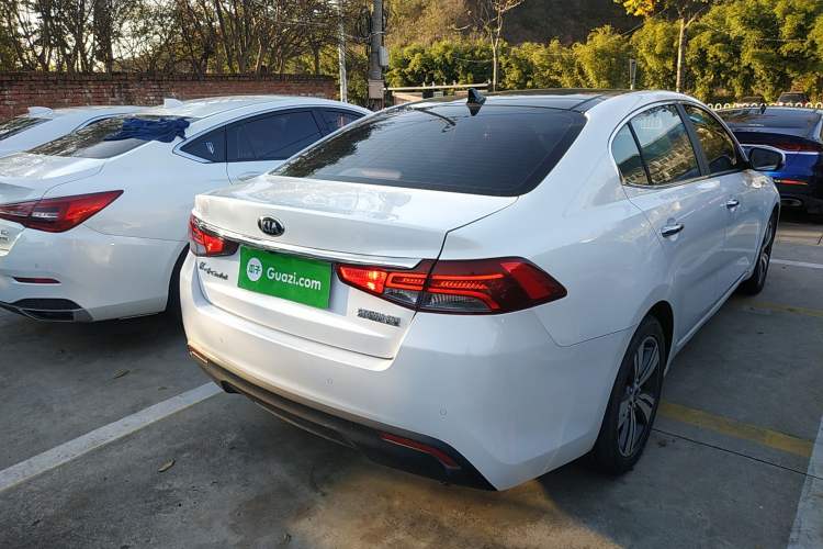 Used Kia K3 (Kai Shen) 2019 1.8L Automatic GLS Rear Right 45 Deg