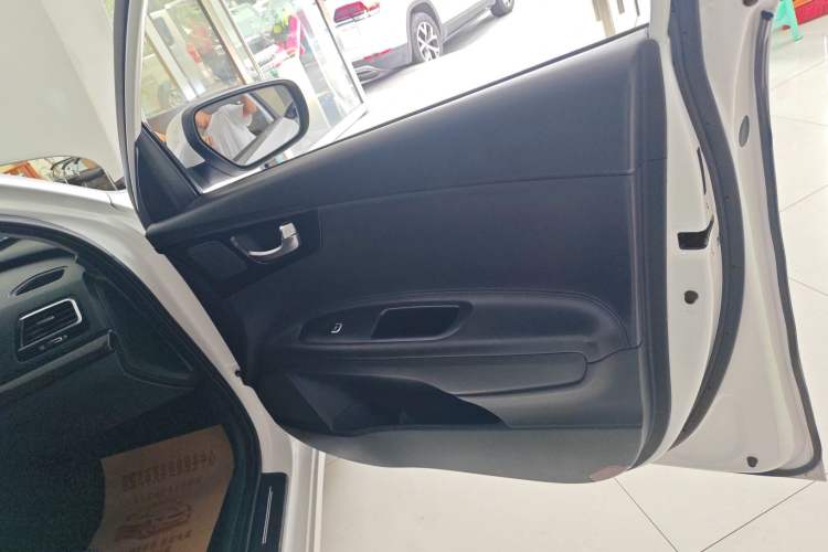 Used Kia K3 (Kai Shen) 2019 1.8L Automatic GLS Right Front Door Interior