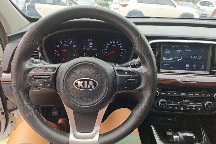 Used Kia K3 (Kai Shen) 2019 1.8L Automatic GLS Steering Wheel
