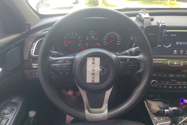 Used Kia K3 (Kai Shen) 2019 1.8L Automatic GLS Steering Wheel