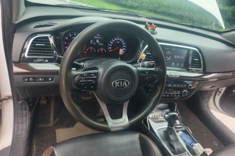 Used Kia K3 (Kai Shen) 2019 1.8L Automatic GLS Steering Wheel