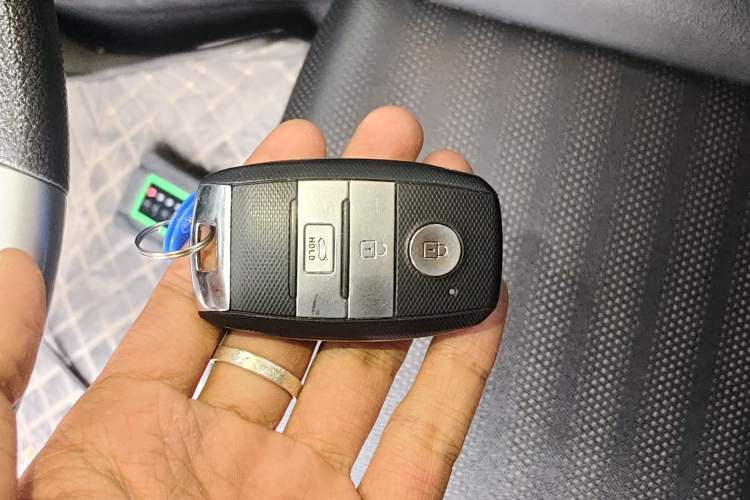 Used Kia K3 (Kai Shen) 2019 1.8L Automatic GLS Vehicle Key